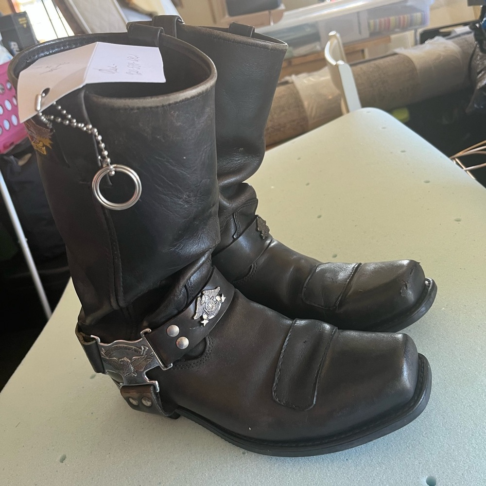 Men’s Harley Davidson riding boots – size 10